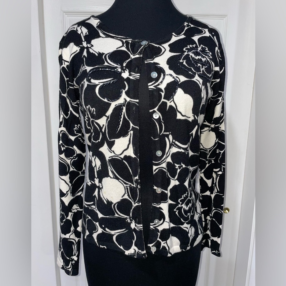 Pierri New York black/white floral cardigan, size PS